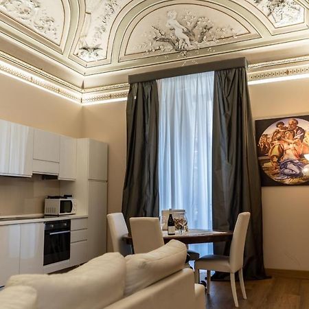 Duca Di Sarro Le Suites Catania Ngoại thất bức ảnh