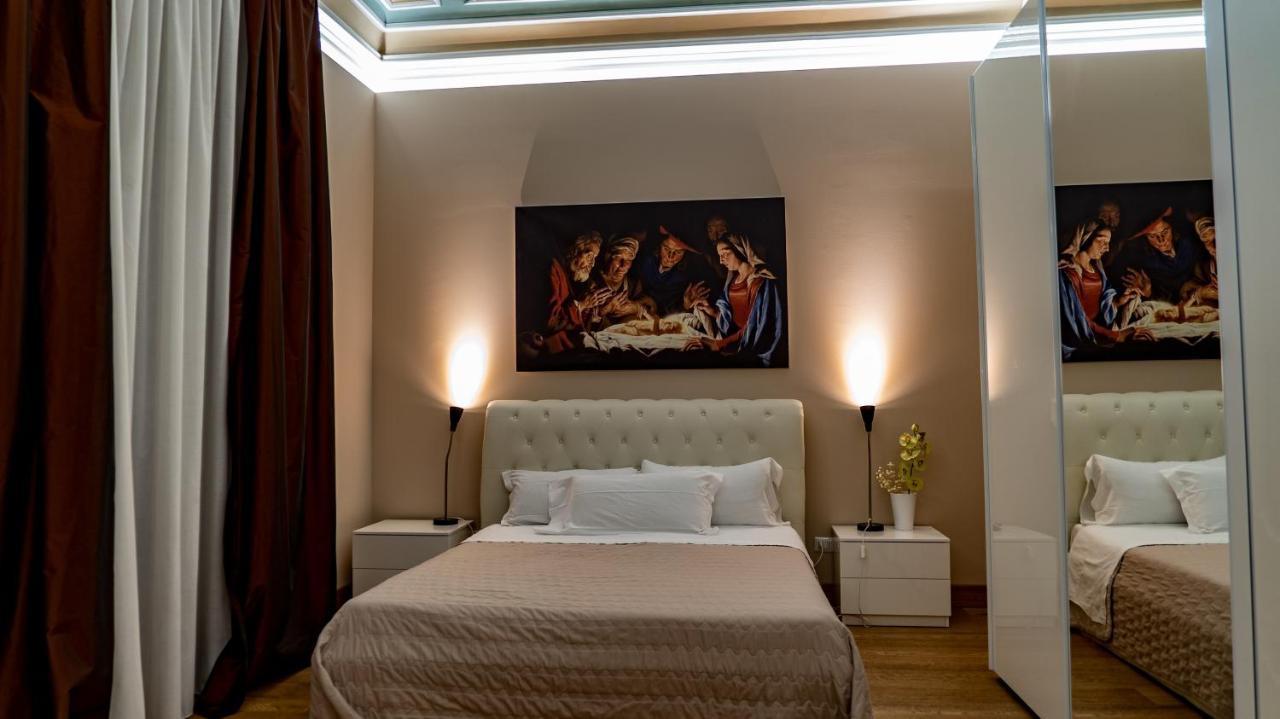 Duca Di Sarro Le Suites Catania Ngoại thất bức ảnh